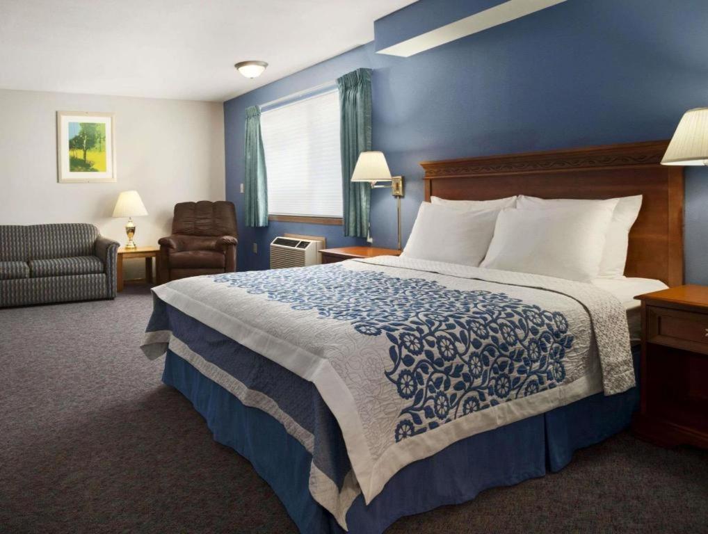 Days Inn By Wyndham Lacey Olympia Area Eksteriør billede