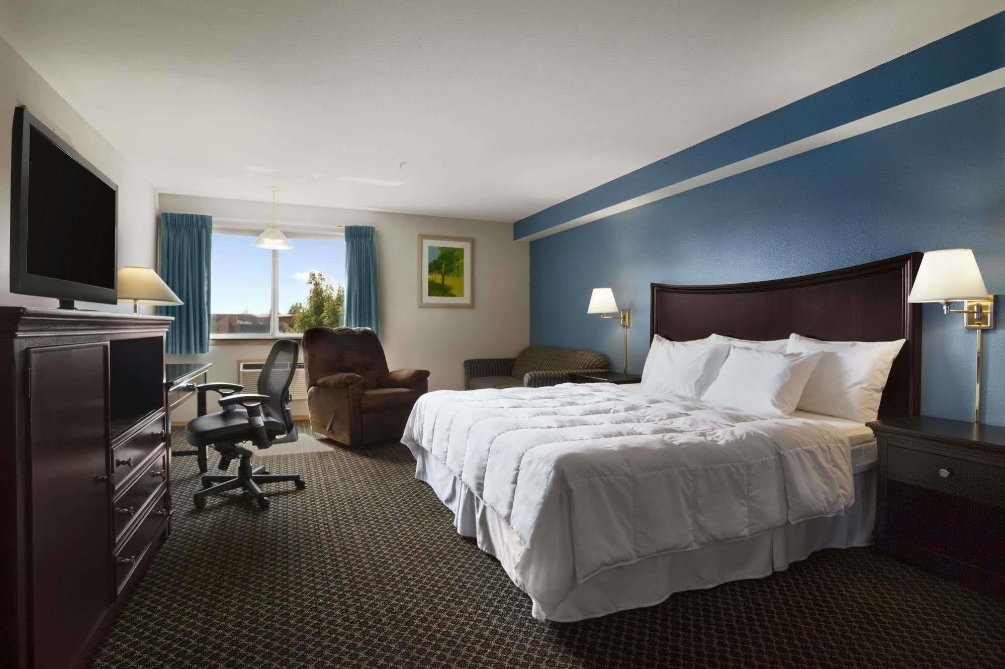 Days Inn By Wyndham Lacey Olympia Area Eksteriør billede